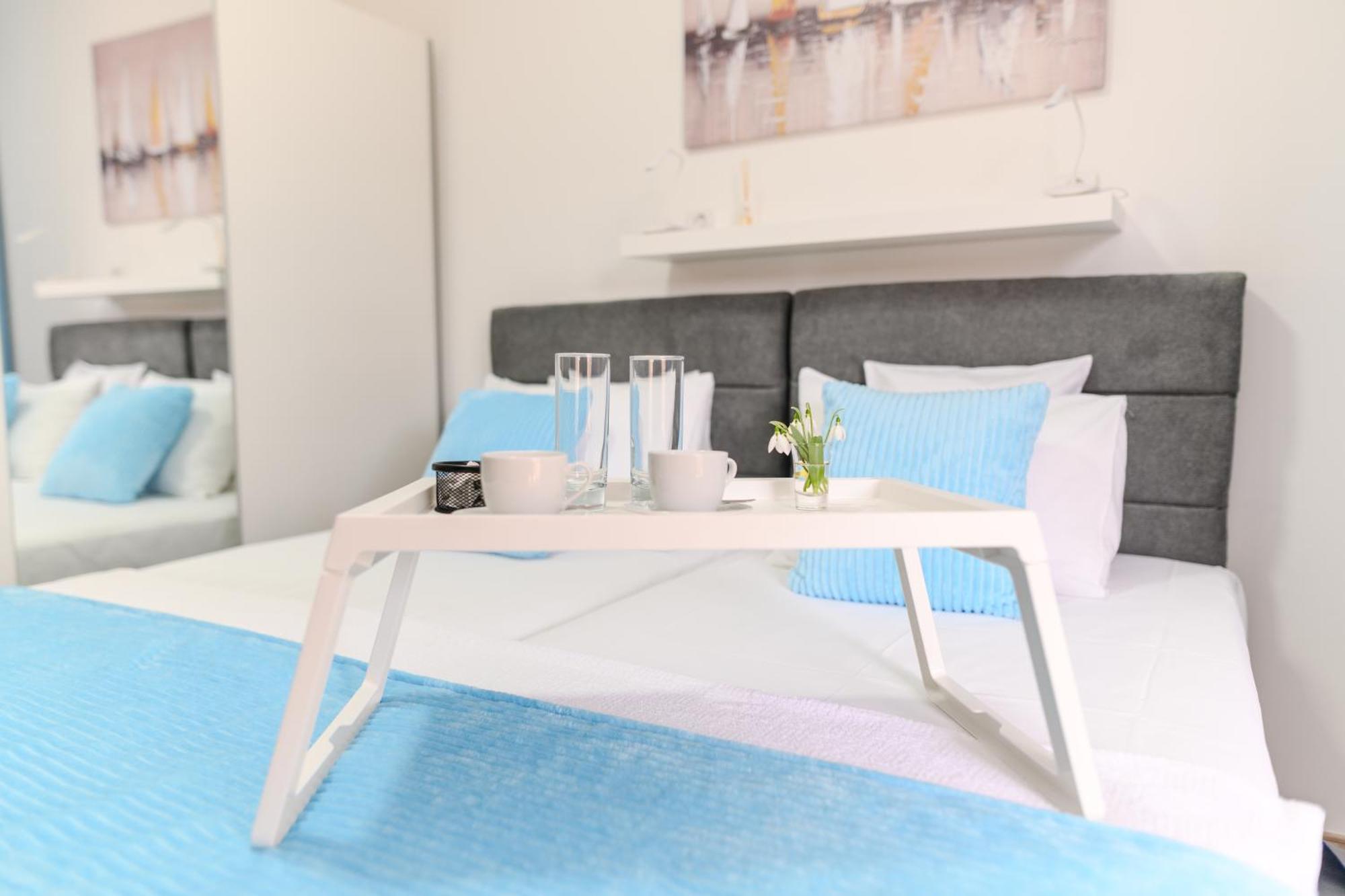 Apartment I Sobe Tomin
