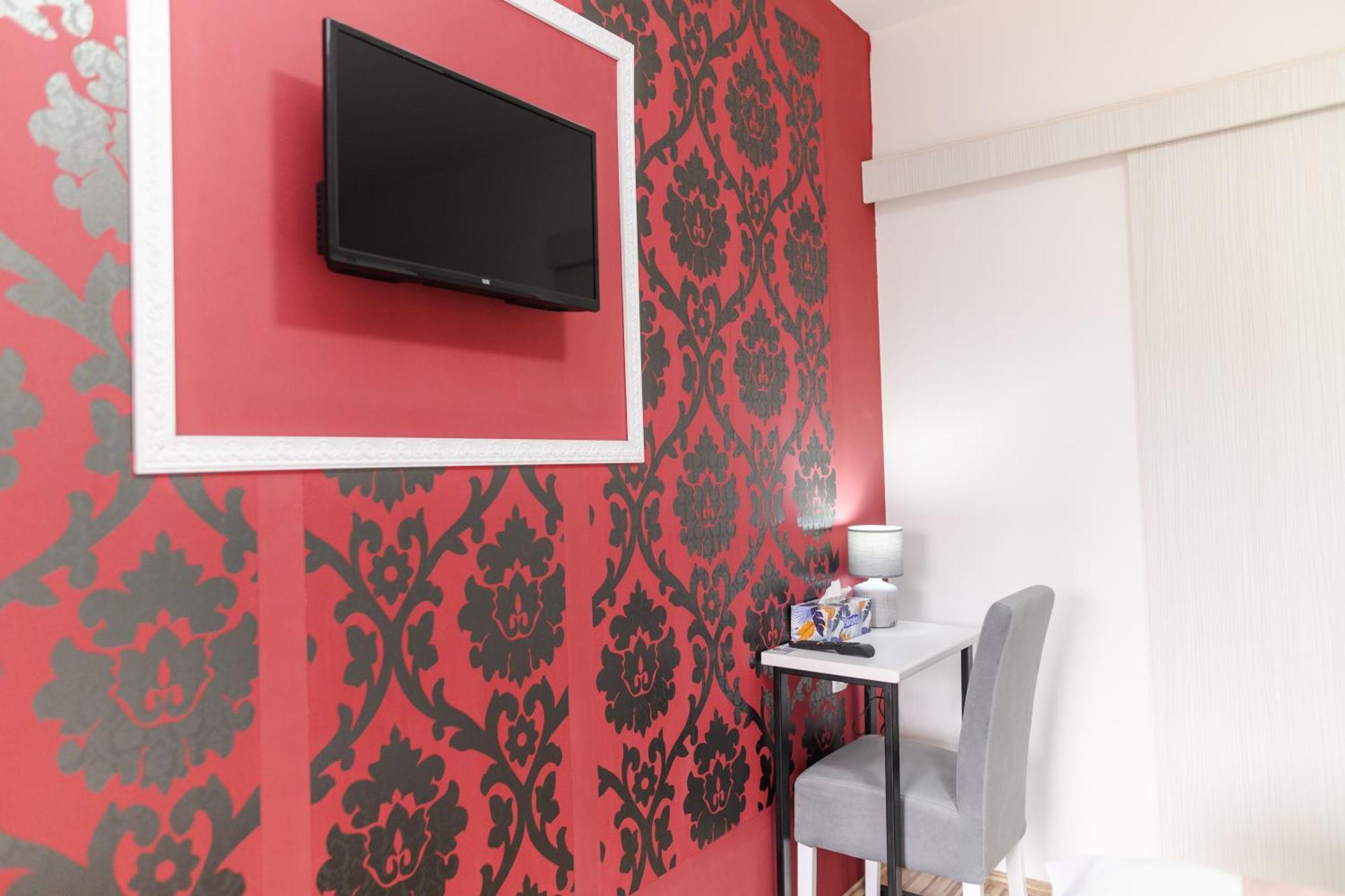 Apartment I Sobe Tomin *